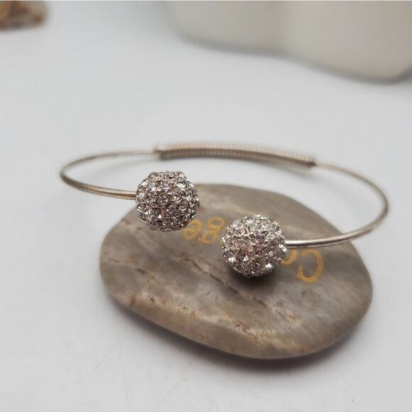 Pom pom crystal ball cuff bracelet - Picture 1 of 2